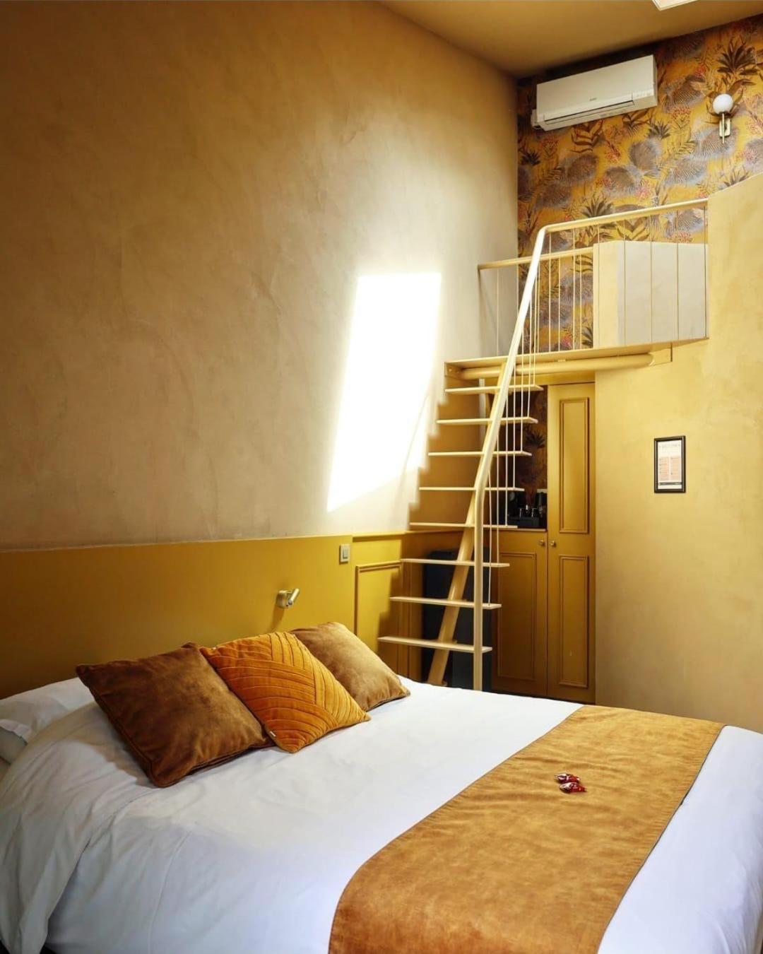 Bed & Breakfast Contrast 3*